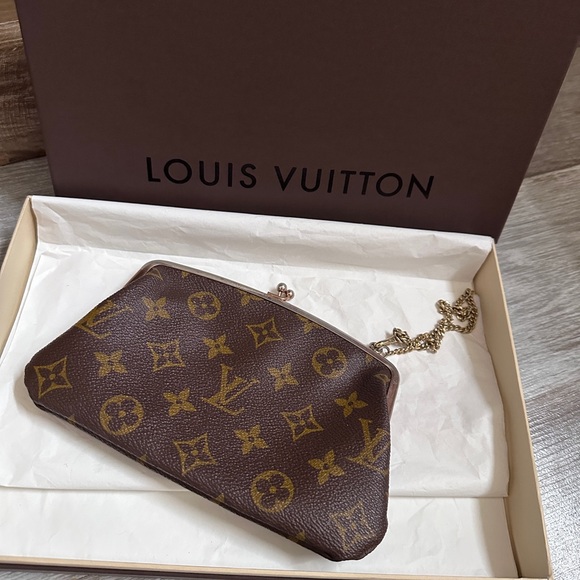 Louis Vuitton LV Accessory pouch Bucket pouch Brown Monogram - Picture 1 of 10